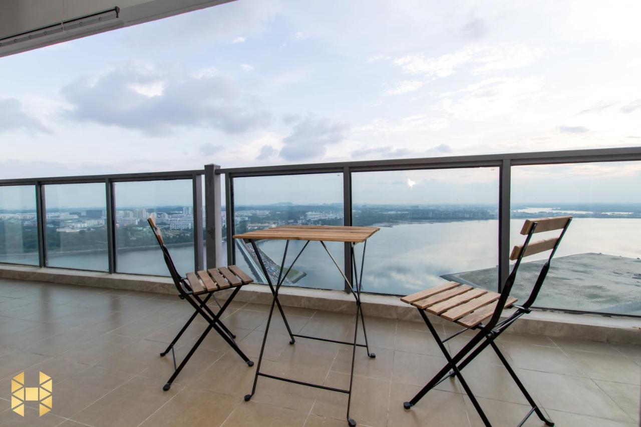 R&F Princess Cove Ciq Premium Sea & City View Suites By Neo Johor Bahru Extérieur photo